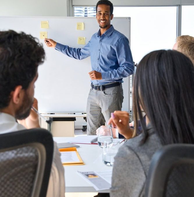 Diplôme, certification, qualification : quelle formation choisir pour (re)lancer votre carrière ?